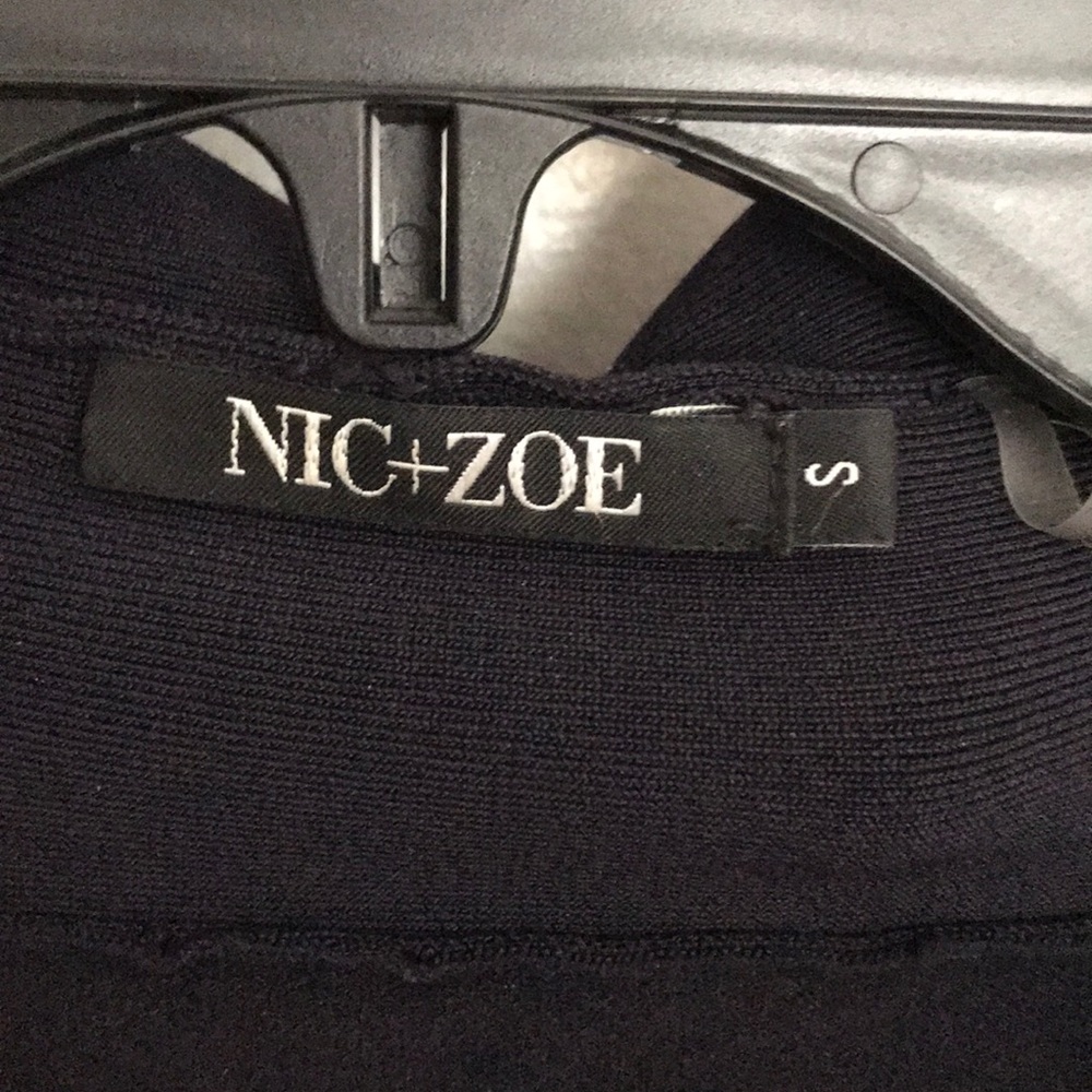 Nick and Zoe 3/4 sleeve shrug